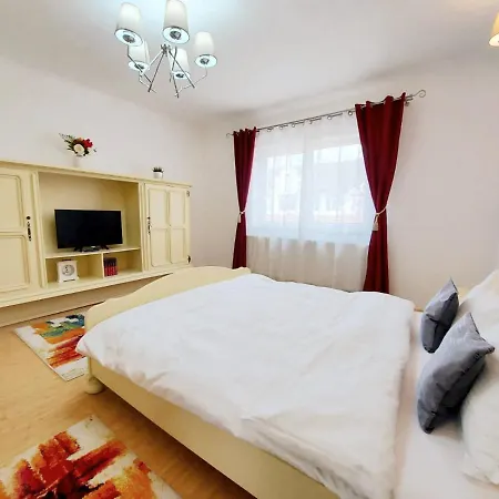 Casa Dusa - Apartament Romina Брашов
