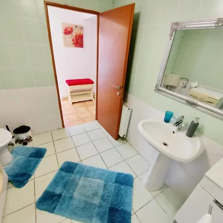 Casa Dusa - Apartament Romina Апартаменти