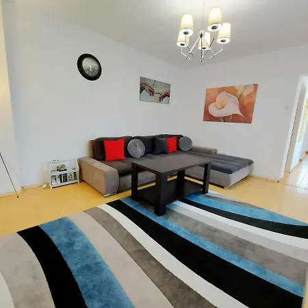 Апартаменти Casa Dusa - Apartament Romina Брашов